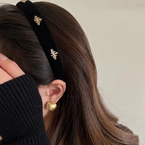 Luxury Designer Velvet Bee Headband, Plush Headband, NEW